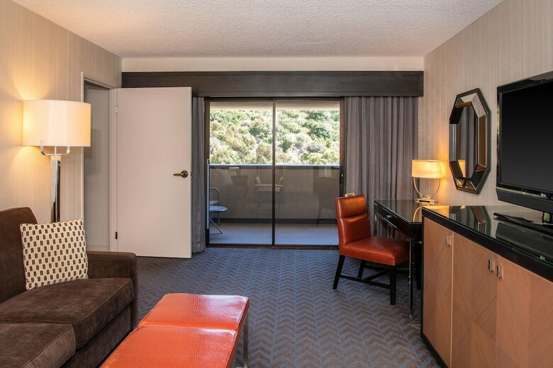Sheraton Mission Valley San Diego Hotel