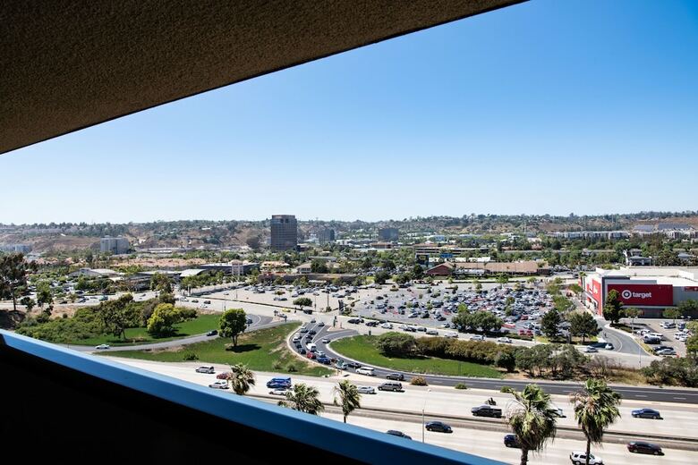 Sheraton Mission Valley San Diego Hotel