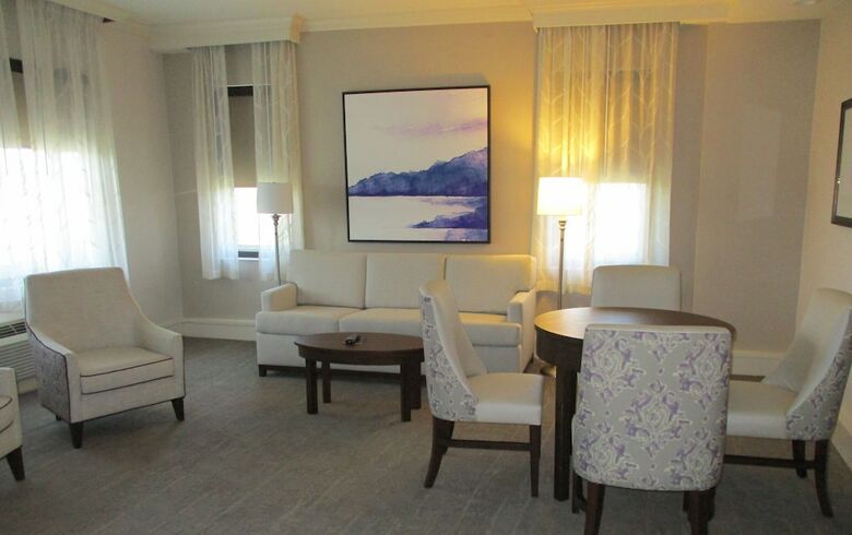 The Grand Summit Hotel