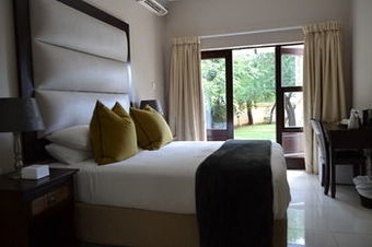 Hostal The Capital Guest House