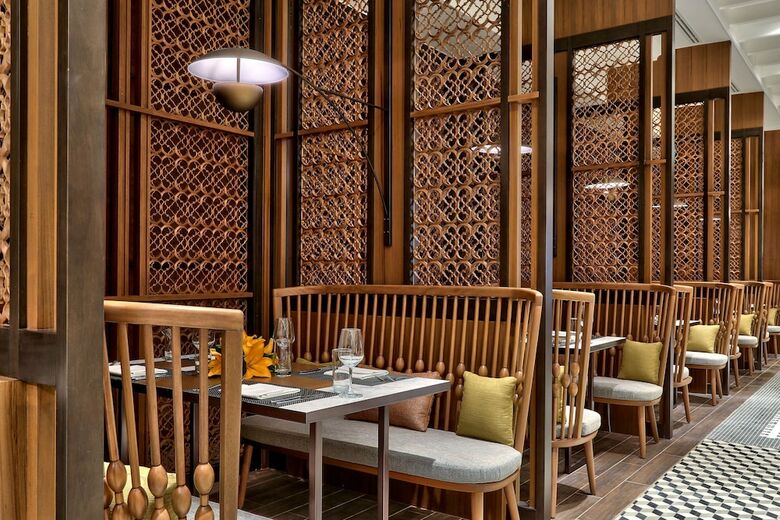 Sedona Hotel Mandalay