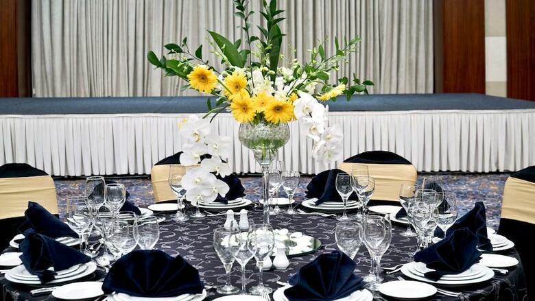 Hotel Crowne Plaza Dubai Deira