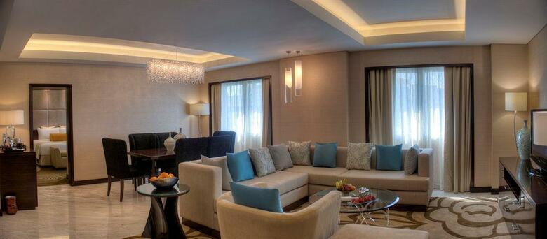 Hotel Crowne Plaza Dubai Deira