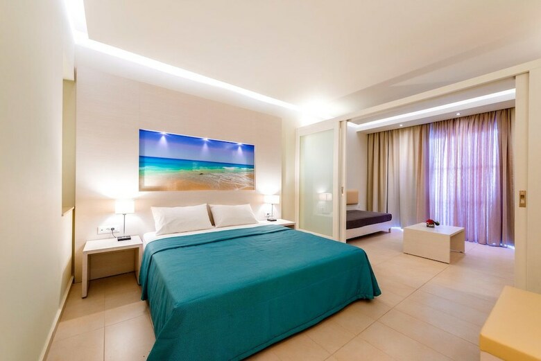 Lindos White Hotel & Suites