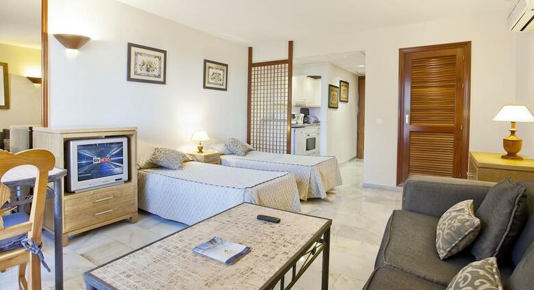 Sunset Beach Club Hotel Apartments