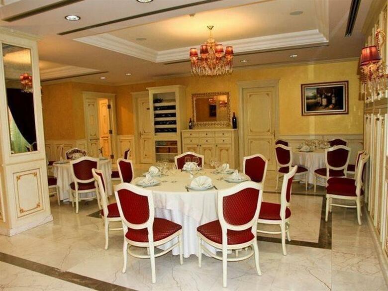 Hotel Fieri