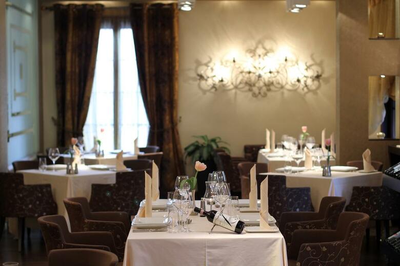 Hotel Monarc