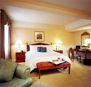The Omni King Edward Hotel