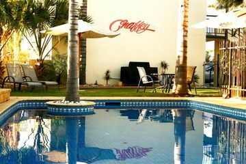 Hotel B.w Chaffey International