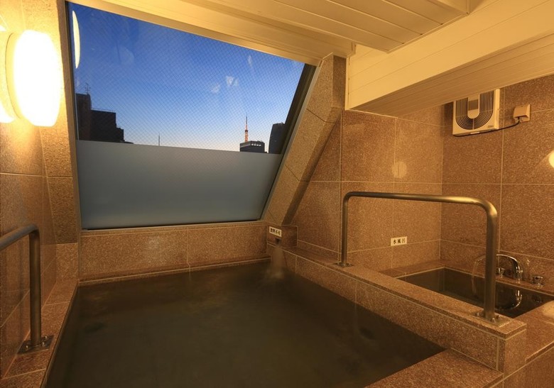 Hotel Shimbashi Sambankan