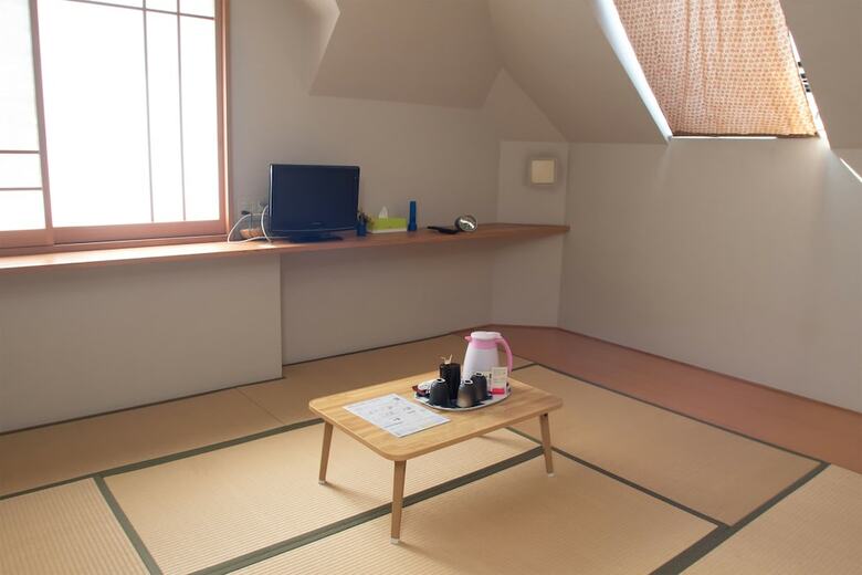 Posada Family Inn Saiko