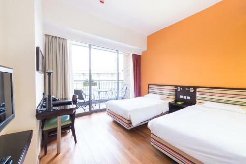 Hostal Y-loft