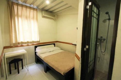 Hostal City Econo Guest House