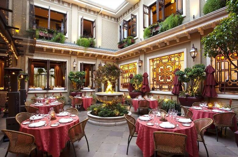 Hotel Grano De Oro