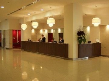 Hotel Oaks Plaza Pier