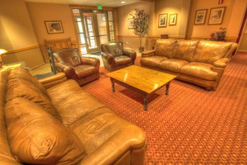 Hostal H.k Commercial Inn