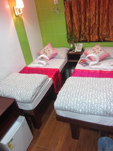 Hostal Marrigold Hostel