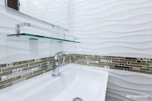 Hostal Oi Suen Guesthouse