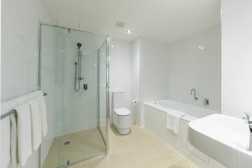 Crowne Plaza Hotel Canberra