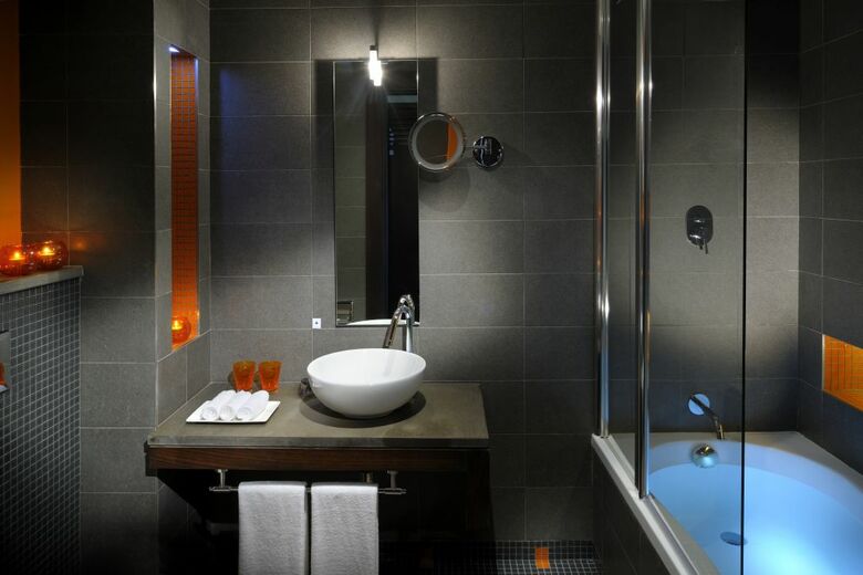Hues Boutique Hotel