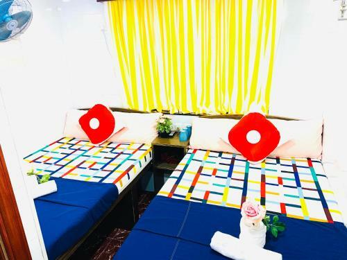 Hostal Singapore Hostel