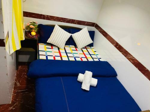 Hostal Singapore Hostel