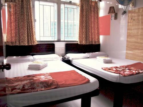 Hostal Singapore Hostel