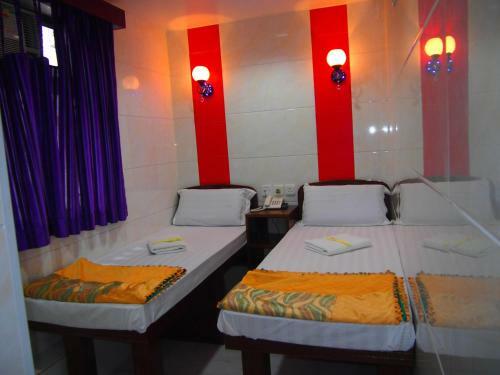 Hostal Singapore Hostel
