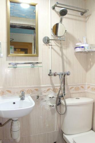 Hostal Kamal Traveller Hostel