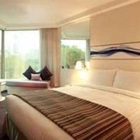The Royal Pacific Hotel & Towers