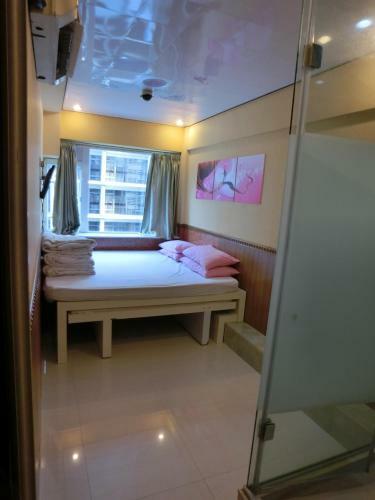 Hostal New Garden Hostel