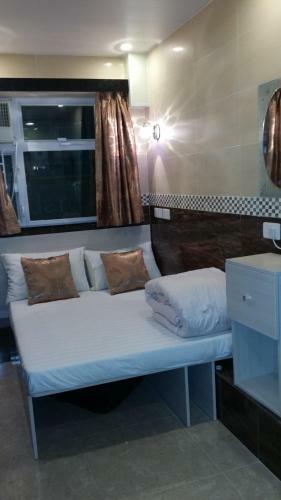 Hostal New Garden Hostel