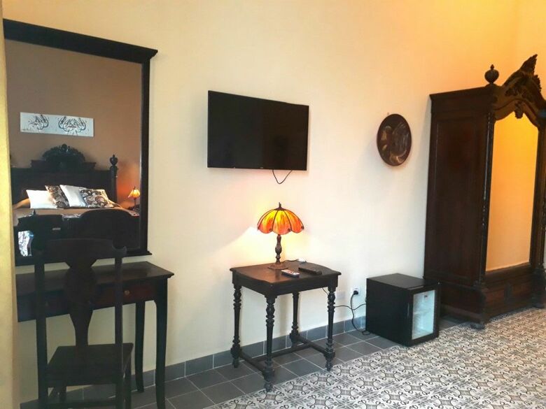 Hotel E Louvre