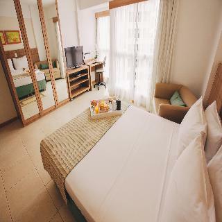 Hotel Saint Moritz Hplus Express