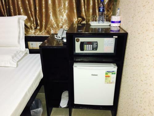 Hostal Sleep In Hotel
