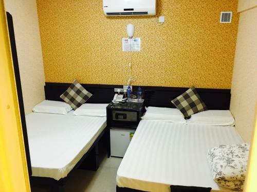 Hostal Sleep In Hotel