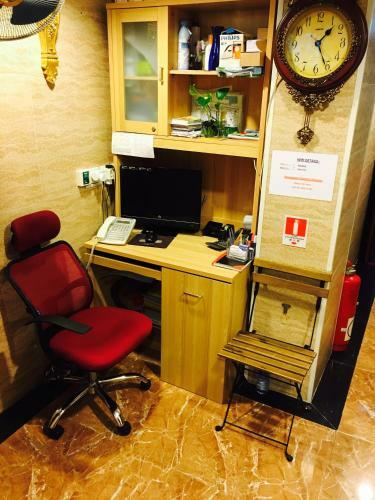 Hostal Sleep In Hotel