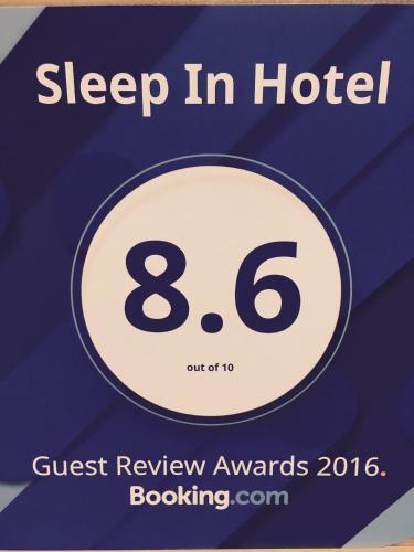 Hostal Sleep In Hotel