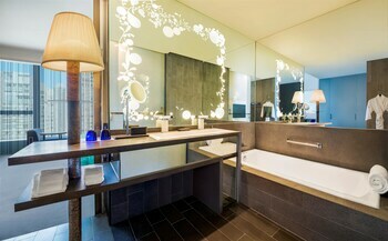 Hotel W Hong Kong