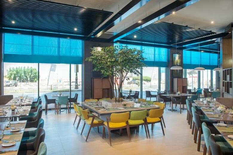 Hotel Wyndham Garden Ajman Corniche