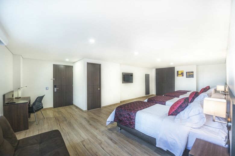 Grand Plaza Hotel