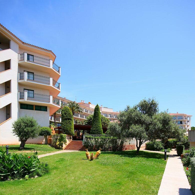 Valentin Son Bou Hotel  & Aptos