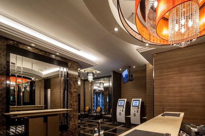 Apa Hotel Higashi-nihombashi-ekimae