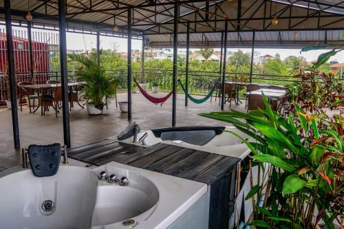 Bed & Breakfast River Queen Guesthouse