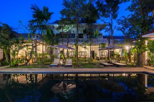 Hotel Bamboo Residence
