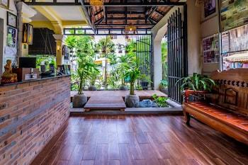 Hostal The Unique Angkor Villa