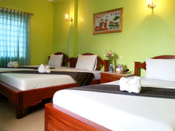 Hostal Ta Som Guesthouse & Tour Services