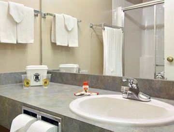 Super 8 Hotel Edmonton South