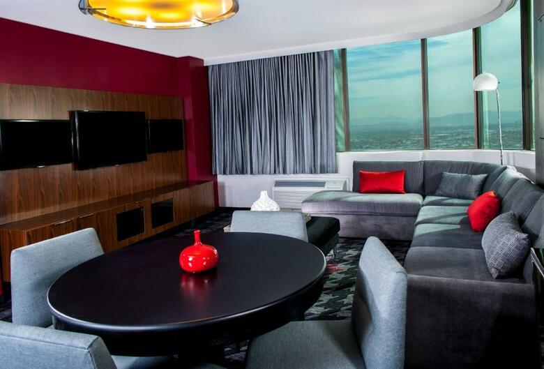 The D Casino & Hotel