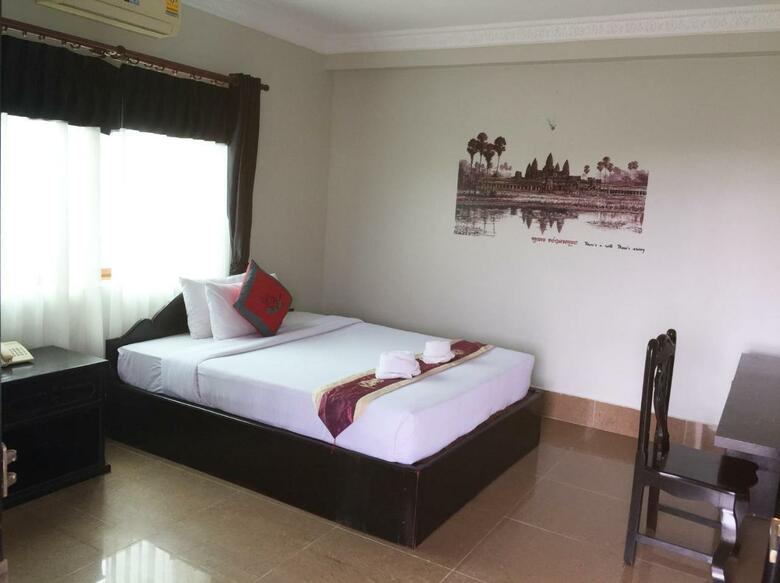 Hostal Tanei Guesthouse
